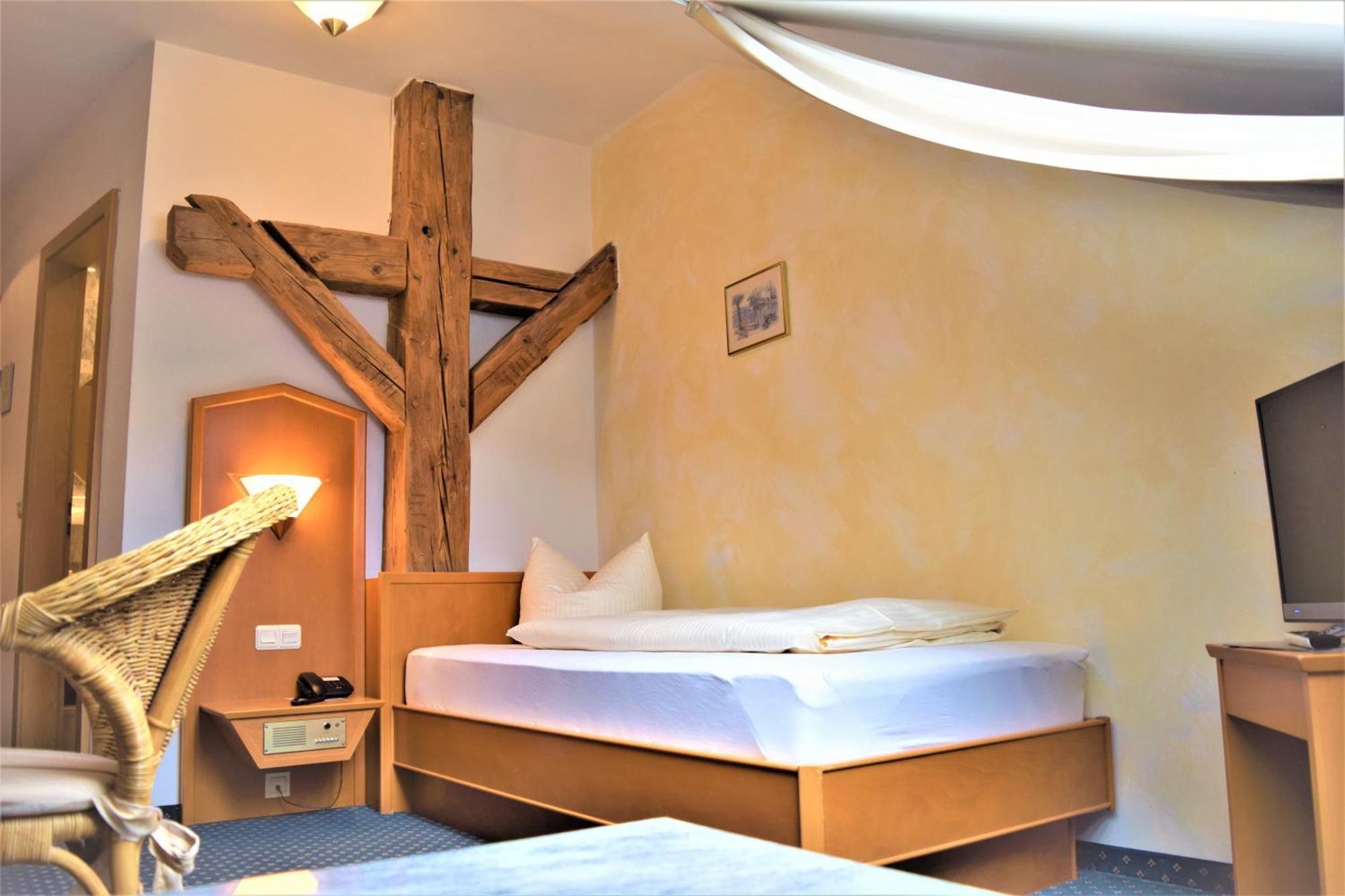 Hotel Zum Braeu Киндинг Экстерьер фото