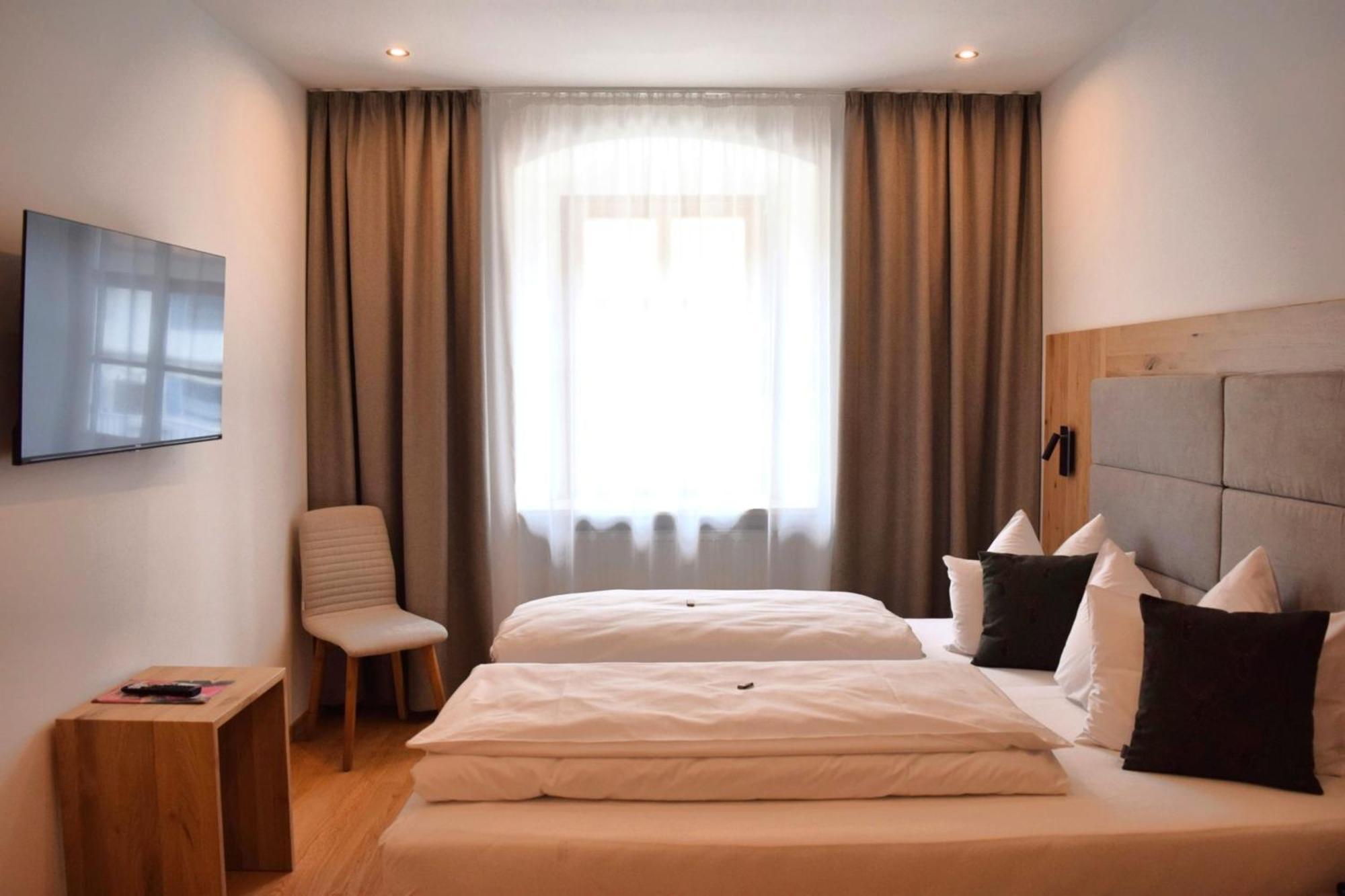 Hotel Zum Braeu Киндинг Экстерьер фото
